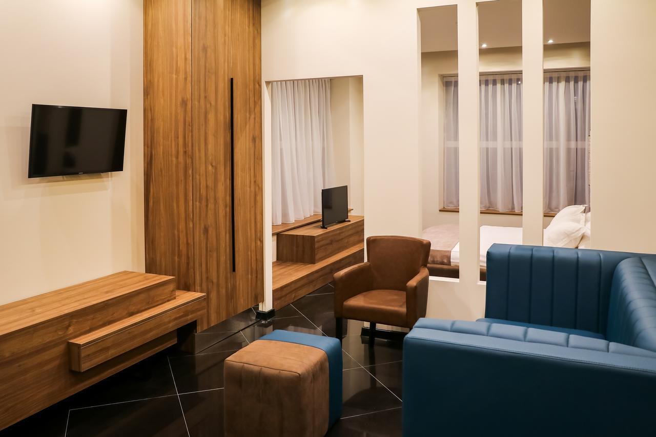 Hotel Crystal Light Ni エクステリア 写真