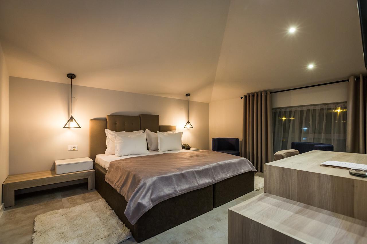 Hotel Crystal Light Ni エクステリア 写真